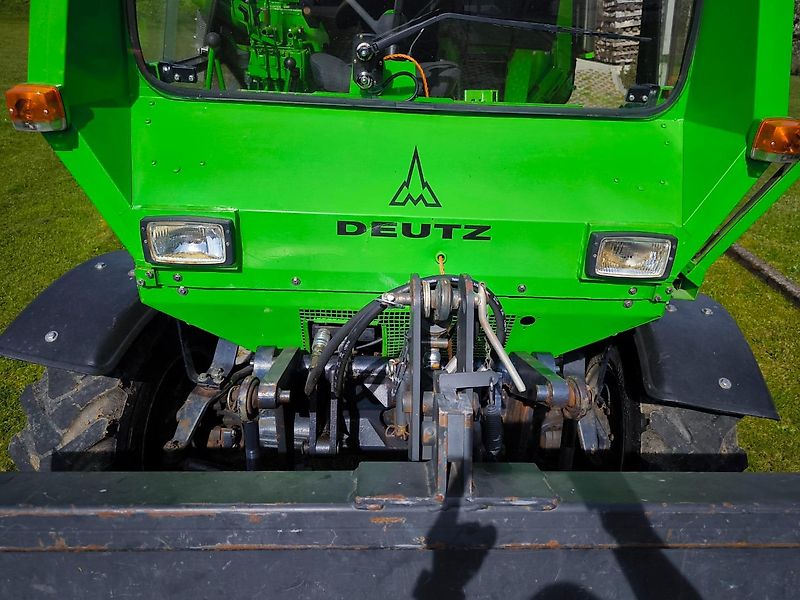 Deutz-Fahr Intrac 2003 A-T