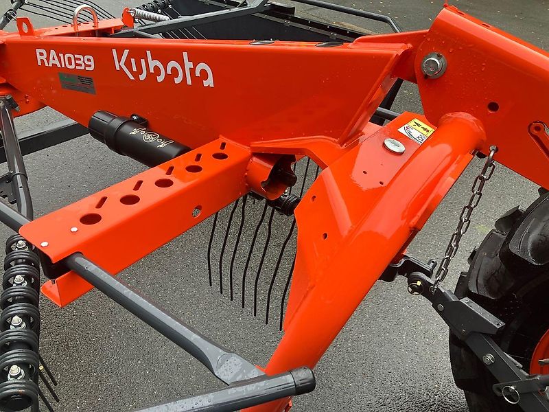 Kubota RA 1039