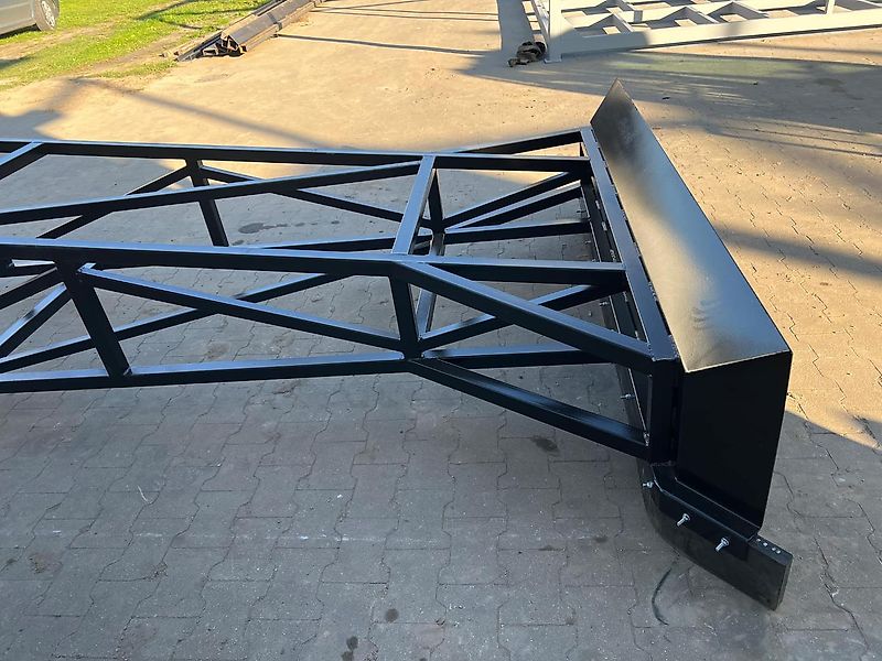 Schiebeschild Futterschieber 2,6 m Maisschieber JCB Manitou Merlo Euro Norm