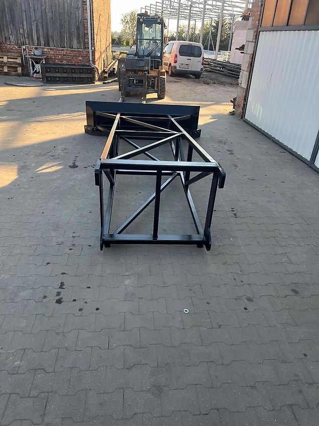 Schiebeschild Futterschieber 2,6 m Maisschieber JCB Manitou Merlo Euro Norm