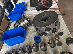 New Holland Reparatur Hydraulikpumpen Fahrantriebe Hydrostatischer Antrieb stufenlose Getriebe