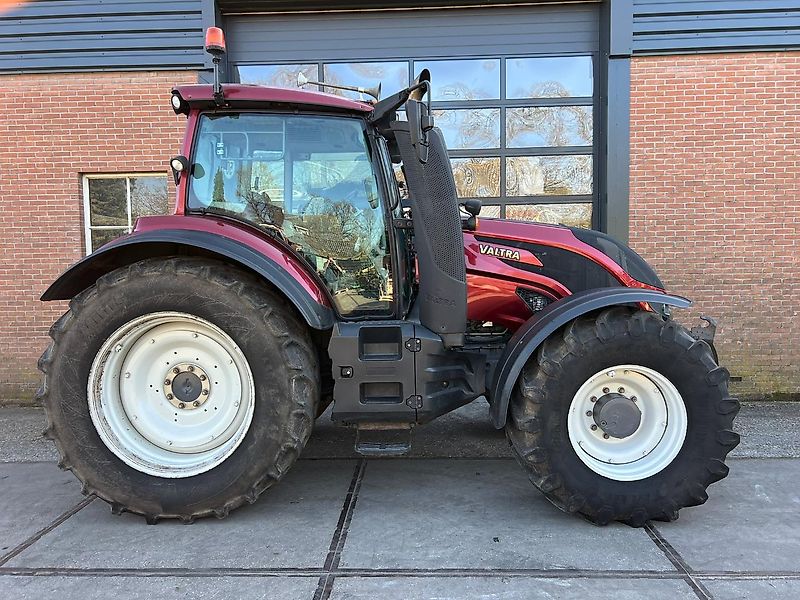 Valtra T 174 Versu