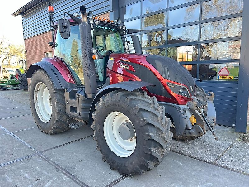 Valtra T 174 Versu