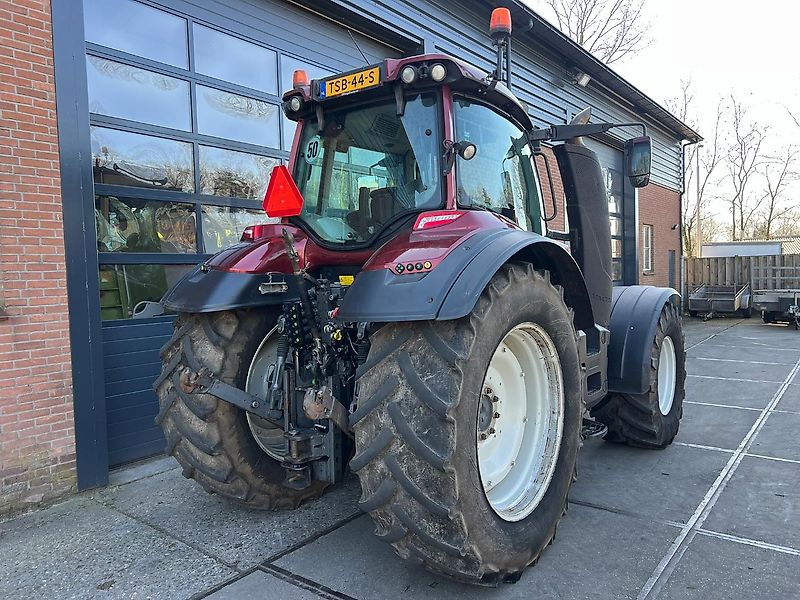 Valtra T 174 Versu