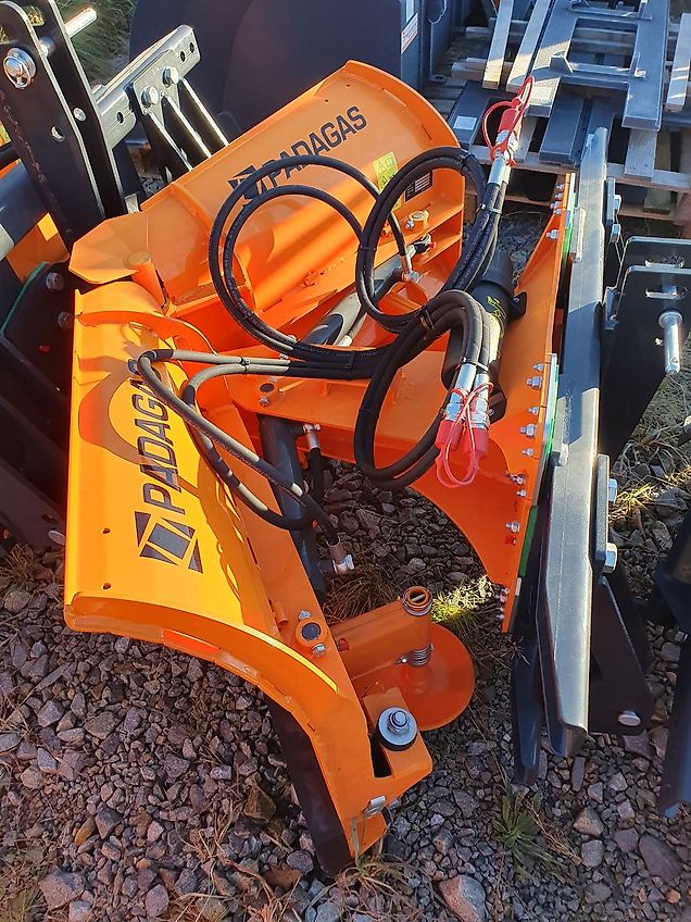 PADAGAS VARIO SCHNEESCHILD Traktor Hoflader Bema