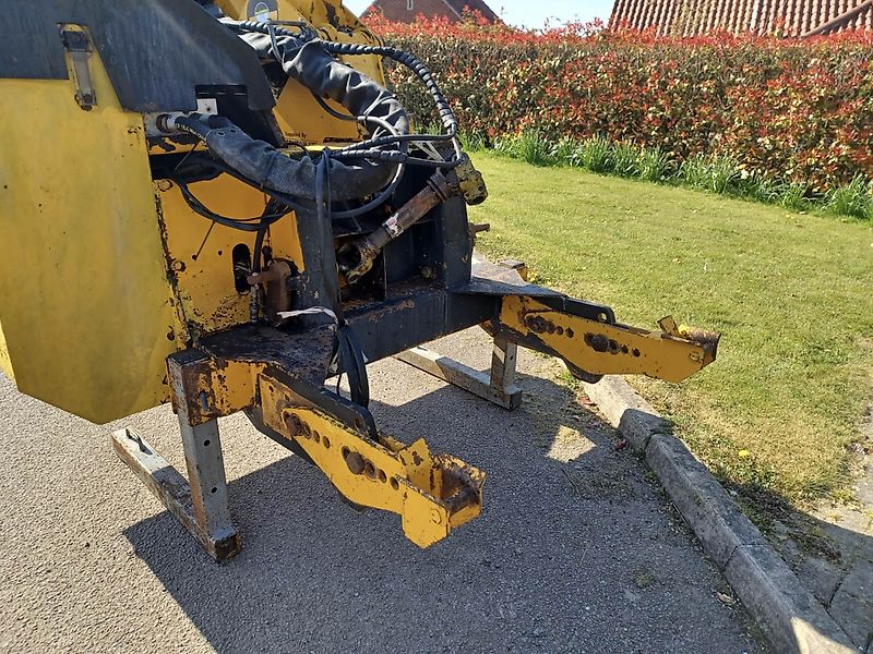 McConnel USED McConnel PA6500T Hedgecutter for Sale