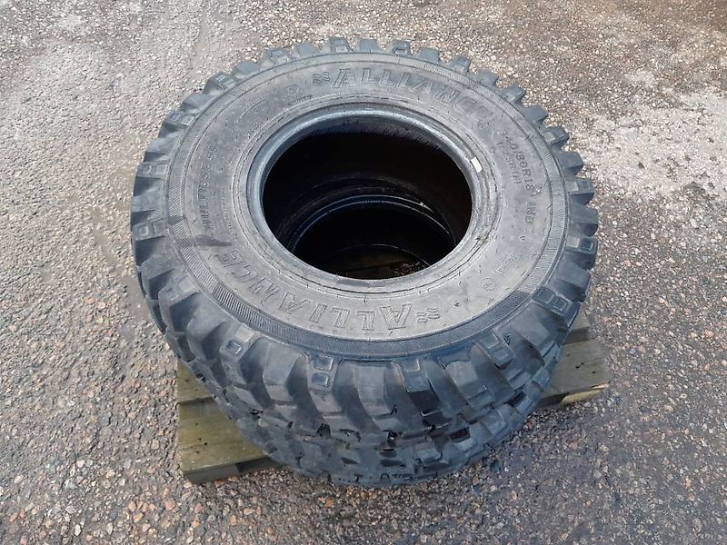 Alliance 340/80R18 Däck