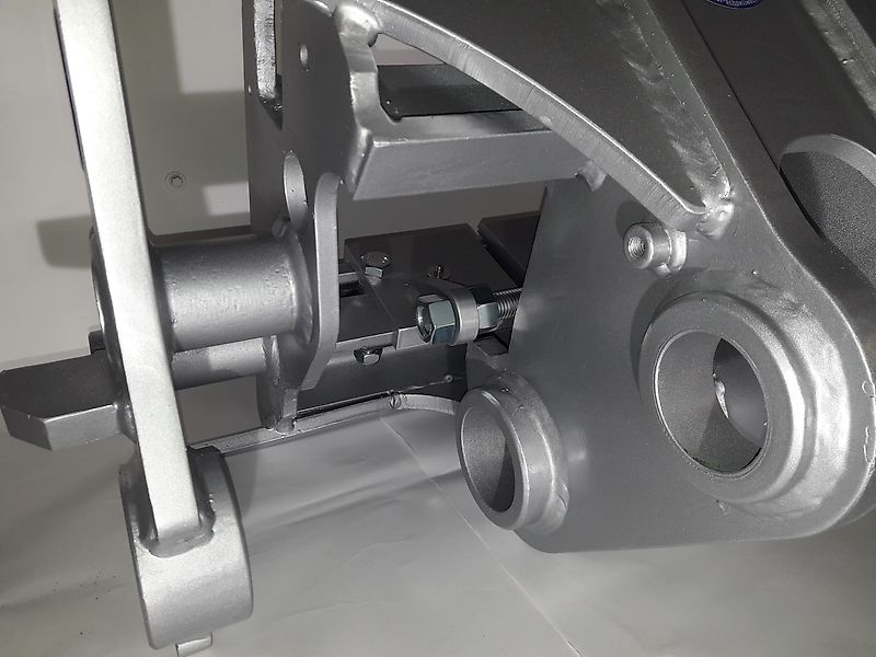 Fuchs Hydraulischer Schnellwechsler für F950 bis 1300 Euroaufnahme