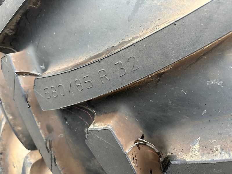 Mitas 680/85R32 AC 70 G