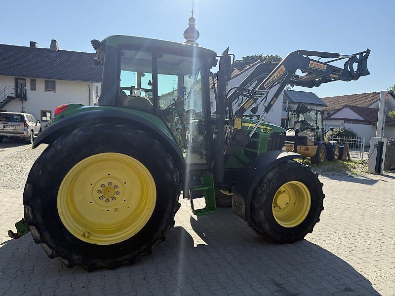 John Deere 6230 mit Frontlader