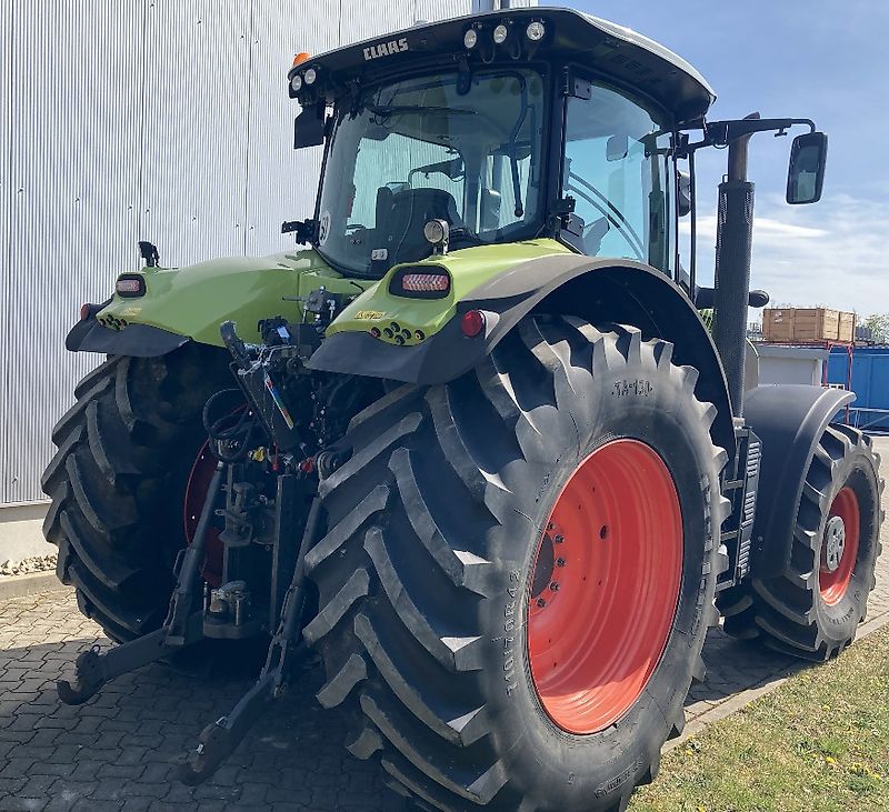 Claas Axion 830 CMATIC