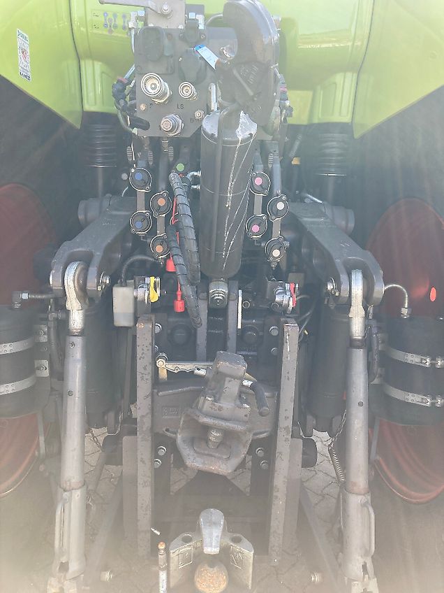 Claas Axion 830 CMATIC