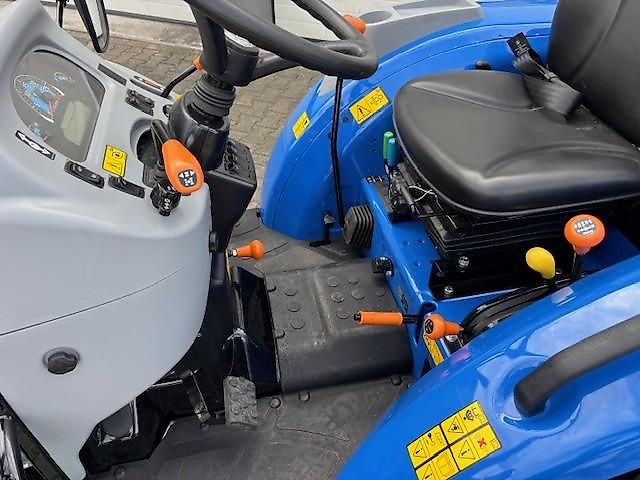 New Holland BOOMER 55 KRUIP