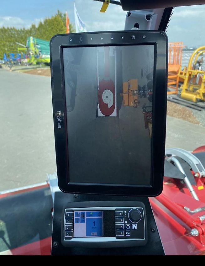 BvL Selbstfahrer Futtermischwagen V-MIX Drive Maximus Plus 15-1S 2.0