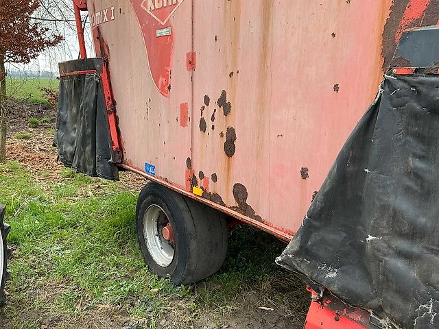 Kuhn EUV270