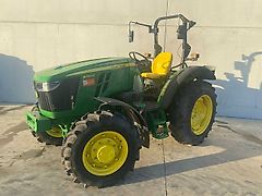 John Deere 5050E