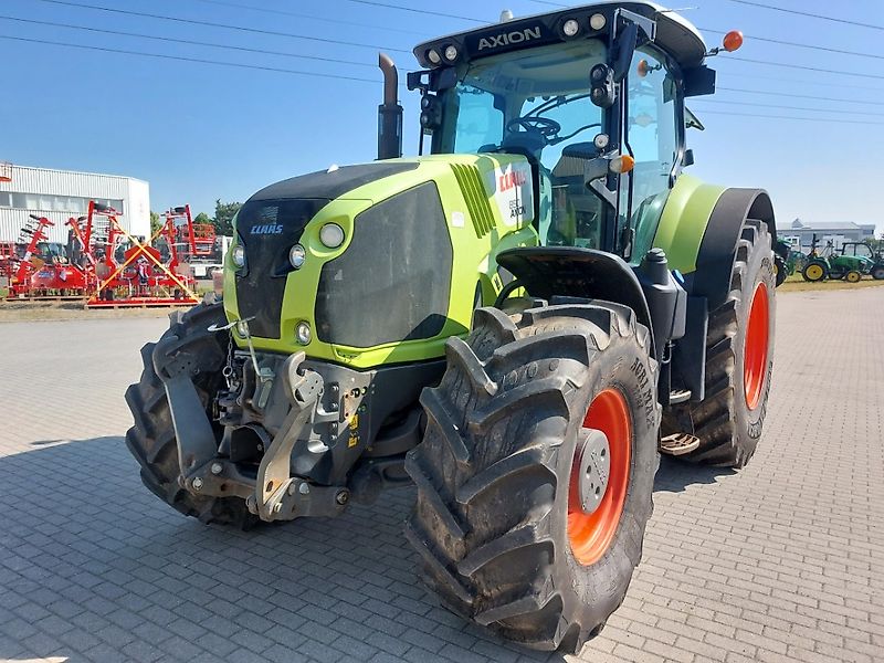 Claas Axion 850
