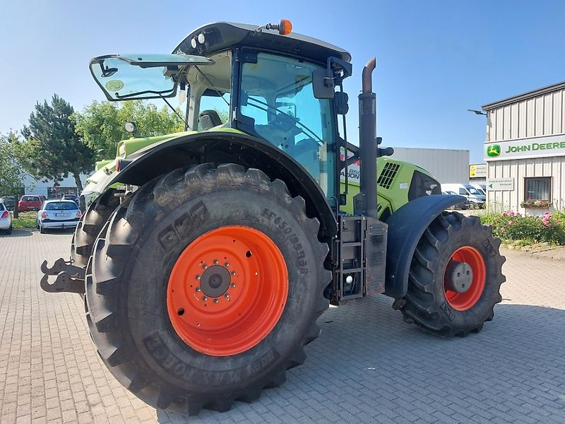 Claas Axion 850