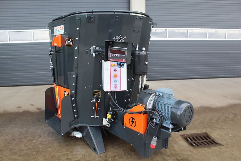 Burkon Futtermischer-4,0m³-Elektromotor-Neumaschine