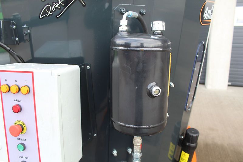 Burkon Futtermischer-4,0m³-Elektromotor-Neumaschine