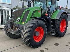 Fendt 828 Vario S4 Profi Plus