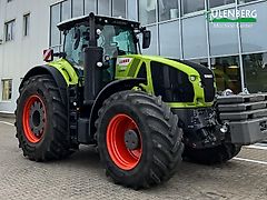 Claas AXION 930