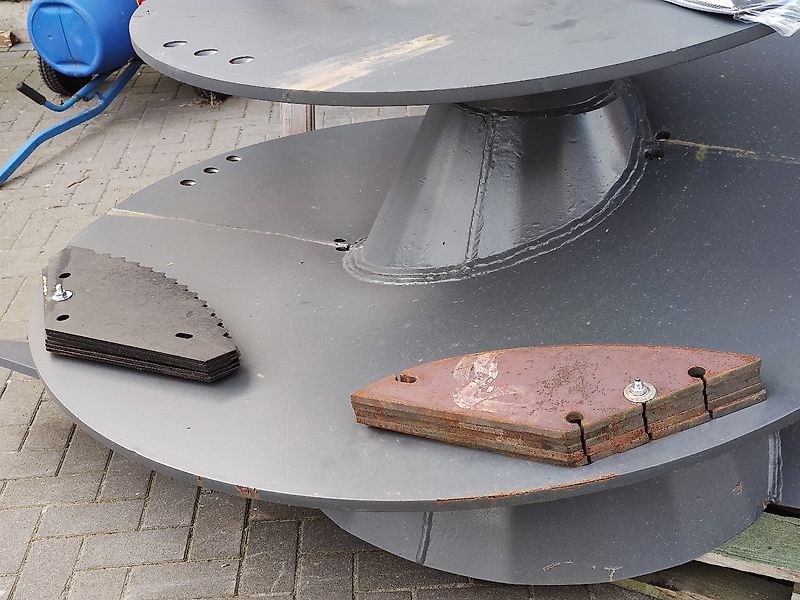 Vertikal- und Horizontal Mischschnecken für Mischwagen von Storti
