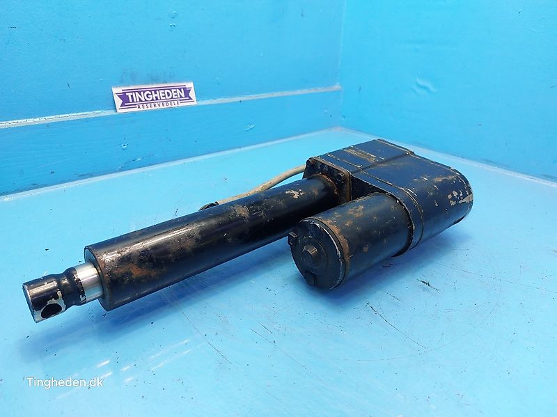 New Holland TX68 (Spare part/Reservedel/Ersatzteil)