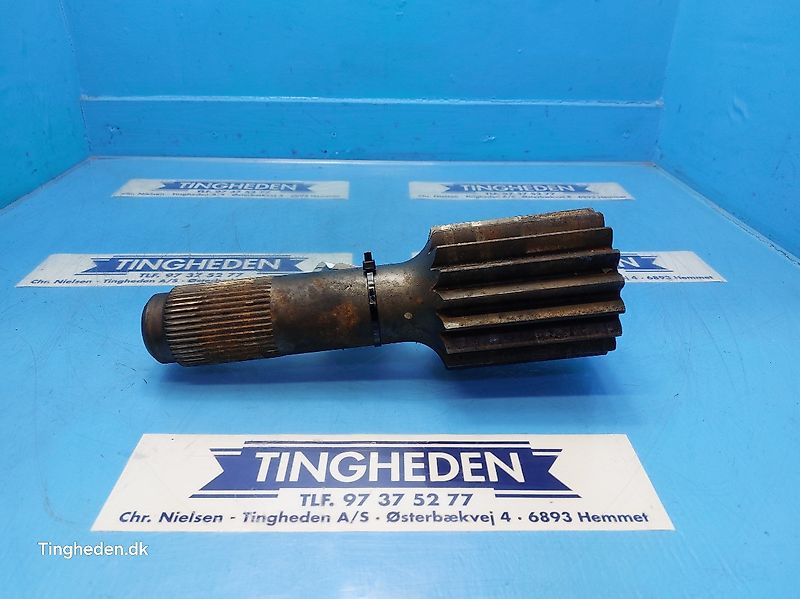 New Holland 8670 (Spare part/Reservedel/Ersatzteil)