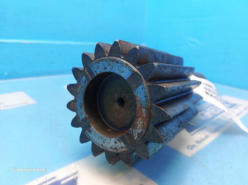 New Holland 8670 (Spare part/Reservedel/Ersatzteil)