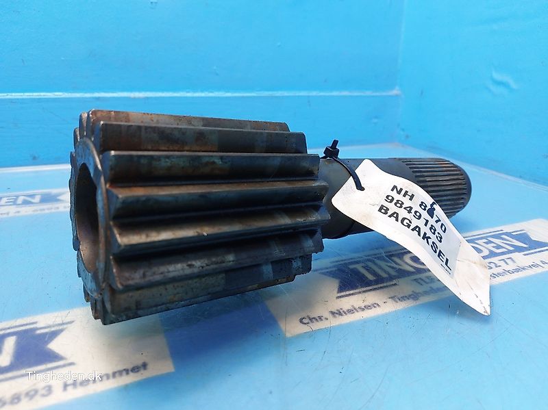 New Holland 8670 (Spare part/Reservedel/Ersatzteil)