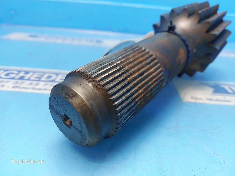 New Holland 8670 (Spare part/Reservedel/Ersatzteil)