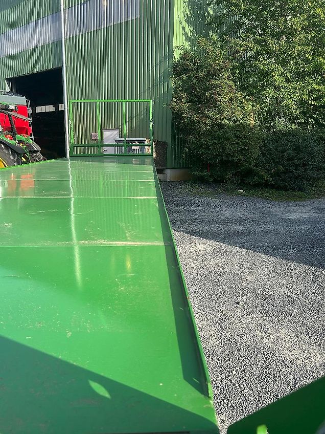 Pronar T 026 Ballenwagen 18 to