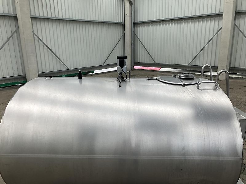 Müller O-800, ca. 3.330 Ltr.