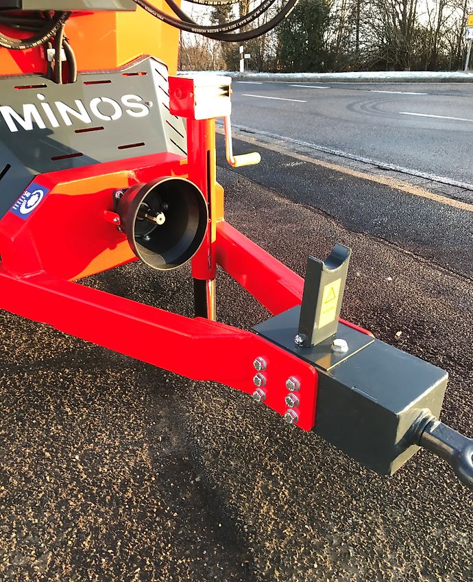 Minos Agri Futtermischwagen T-DYKM 2K