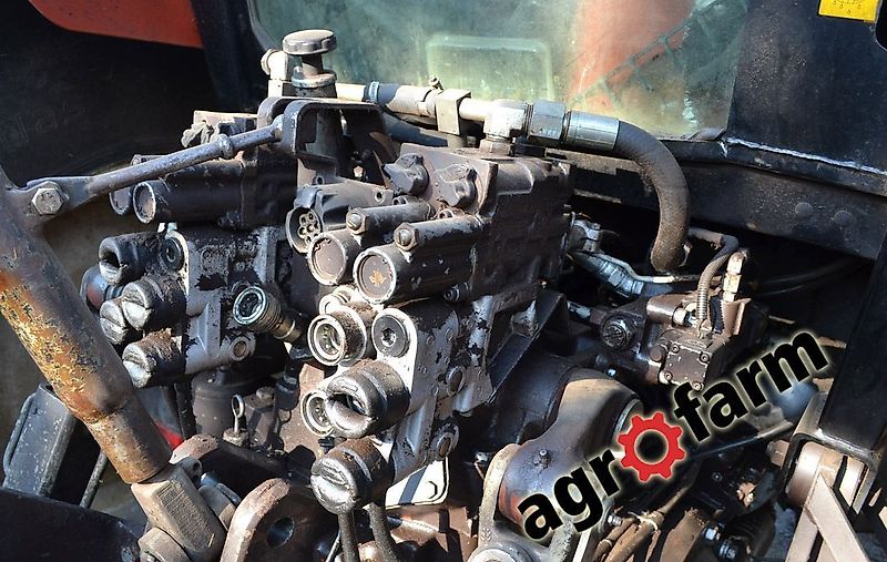 New Holland spare parts części silnik most skrzynia zwolnica piasta zę for New Holland M 135 115 100 160 wheel tractor