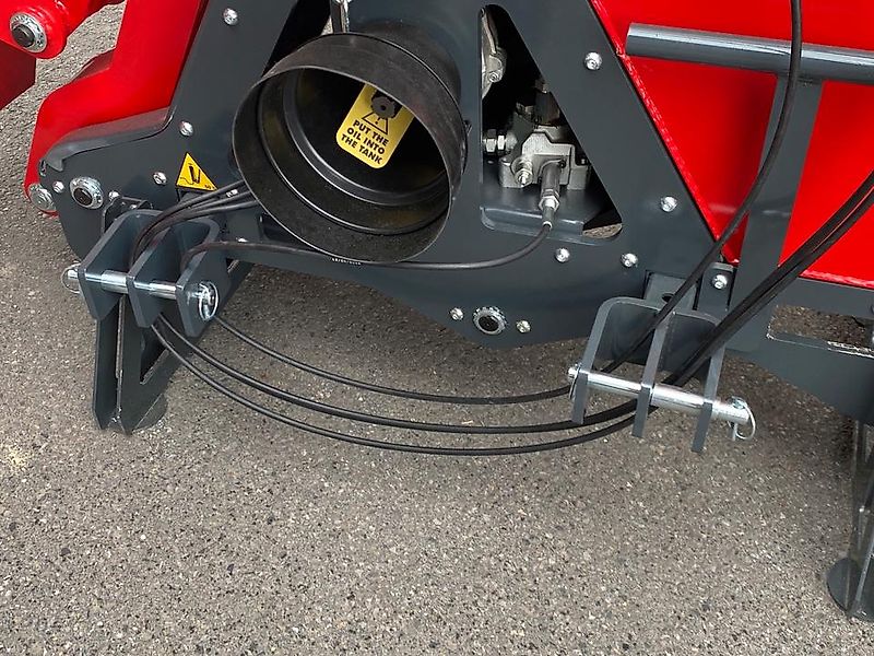 Omarv Böschungsmulcher Auslegemulcher Schlegelmulcher Mulcher