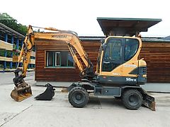 Hyundai robex 55 w-9 ( 5.560kg ) powertilt + straßenzula