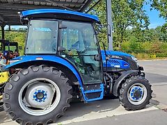 Solis Solis 50 - 50pK met cabine, frontaftakas, 4WD