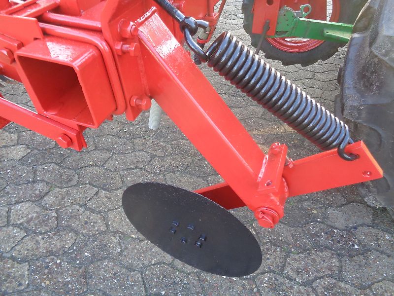 Becker  Hatzenbichler Einböck Schmotzer 4 reihiges Hackgerät mit Granulatstreuer-Düngerstreuer Reihenabstand variabel bis 75 cm mit Rollhackelementen-Hacksternen zur Substrateinarbeitung sowie zur Beikrautbekämpfung 300cm Arbeitsbreite