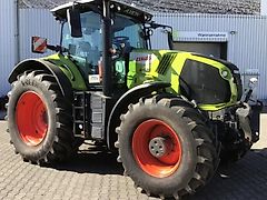 Claas AXION 850