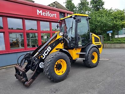 JCB KOMPAKTRADLADER 409 AGRI