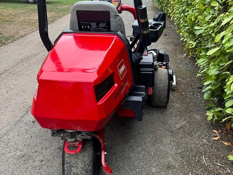 Toro Greensmaster eTriflex 3360