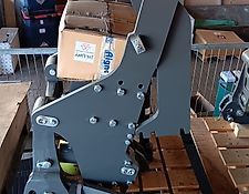 Aigner Frontkraftheber und Frontzapfwelle Aigner Frontkraftheber und Frontzapfwelle