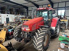 Case CS 120