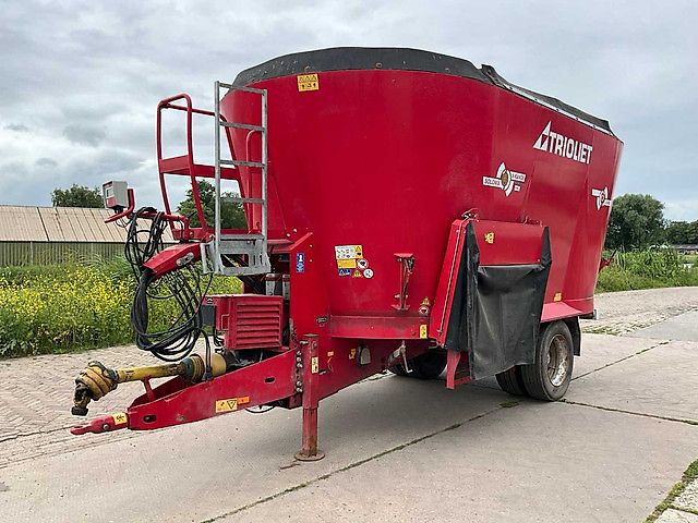 Trioliet Solomix 2-2400L X Range