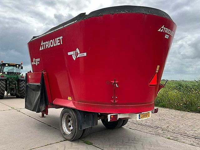 Trioliet Solomix 2-2400L X Range