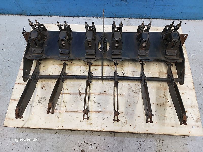 New Holland BB9090 (Spare part/Reservedel/Ersatzteil)