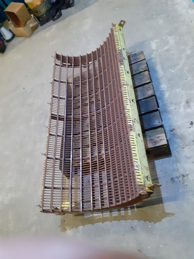 New Holland M140 (Spare part/Reservedel/Ersatzteil)