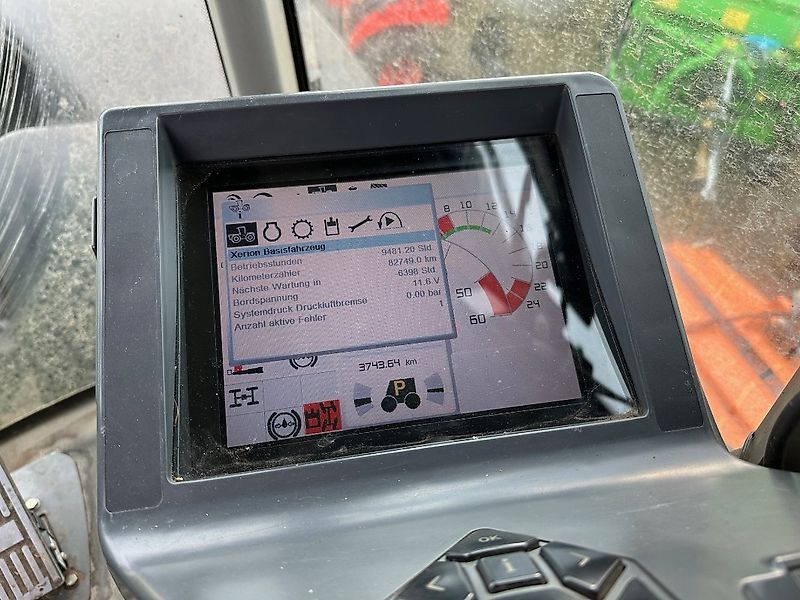 Claas Xerion 3300 Trac **Halloween-Aktionspreis**